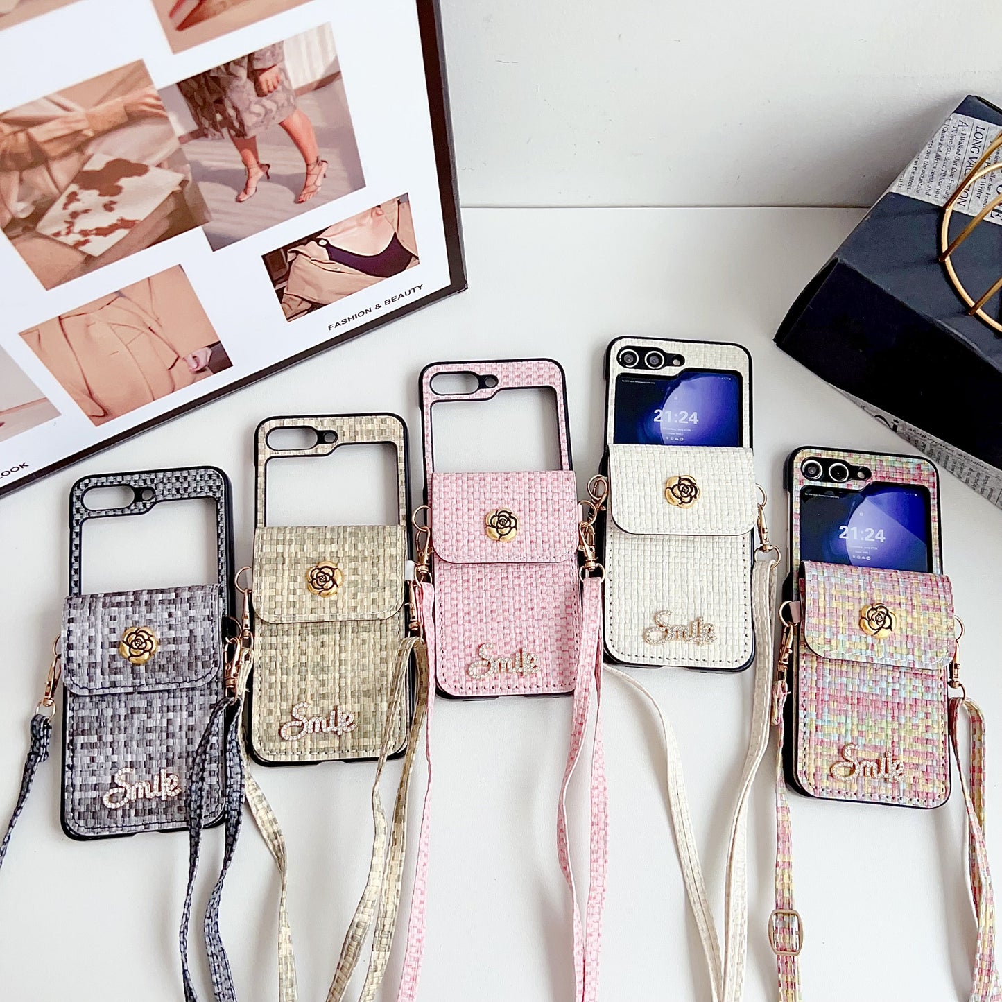 Bloom Z Flip 6,5,4,3 Pearl Card Bag & Case